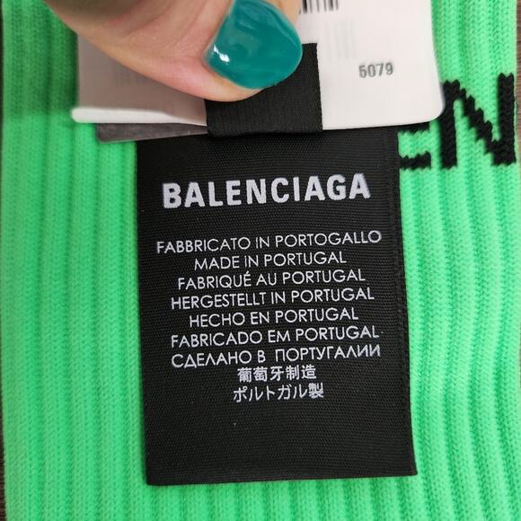 Authentic BALENCIAGA Logo Neon Green Long Socks XL Luxury - Picture 4 of 5